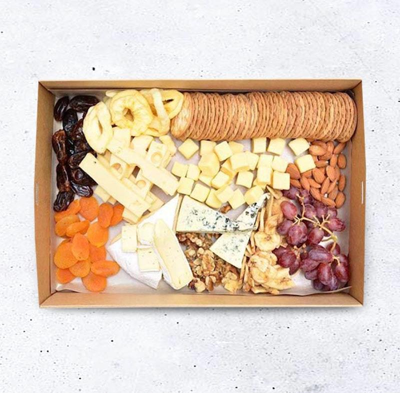 Cheese & Dried Fruit Platter